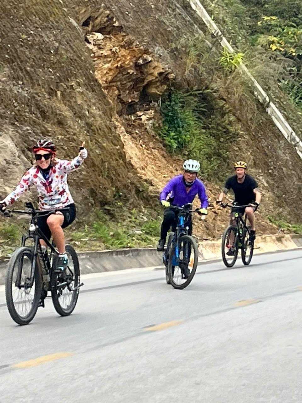 Ultimate Hanoi to Tam Dao Biking Tour 2 Days
